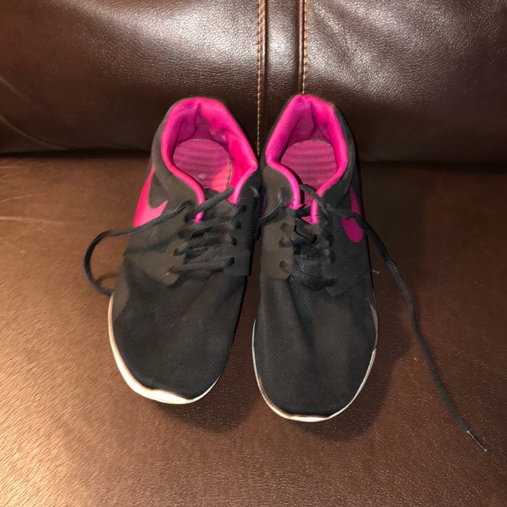 Womens Nike Kaishi NS Sports Size 9